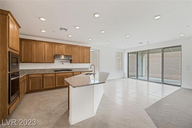 10 Sun Lily Lane, Henderson, NV 89011