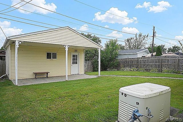 58 Hillwood Drive, Cheektowaga, NY 14227