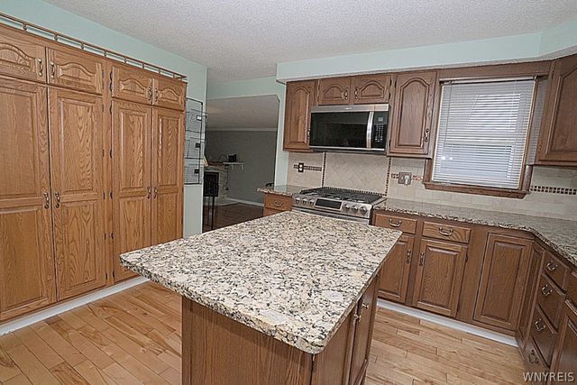 58 Hillwood Drive, Cheektowaga, NY 14227