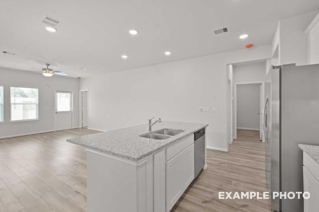 2120 South Canopy Crossing Circle, Conroe, TX 77301