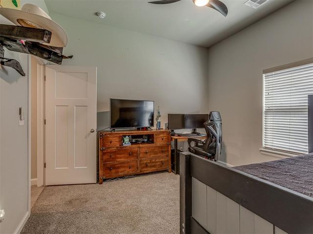 15218 Colonia Bella Drive, Edmond, OK 73013