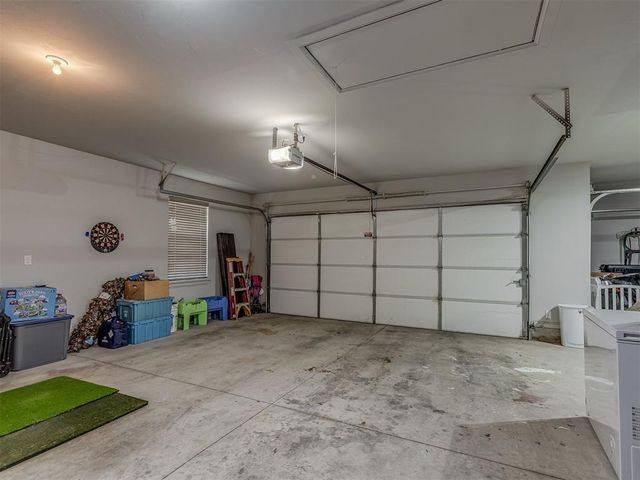 15218 Colonia Bella Drive, Edmond, OK 73013