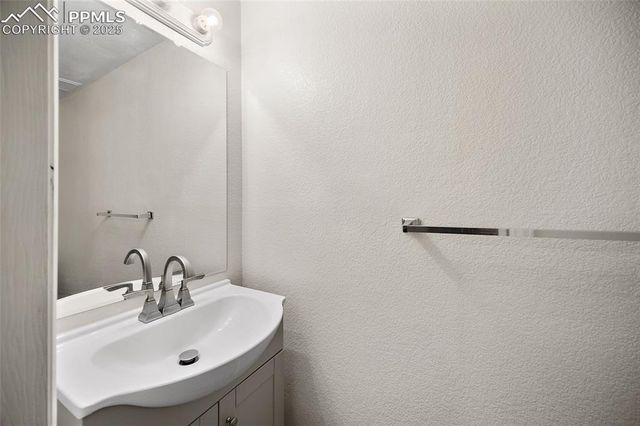 4279 Hunting Meadows Circle 5, Colorado Springs, CO 80916