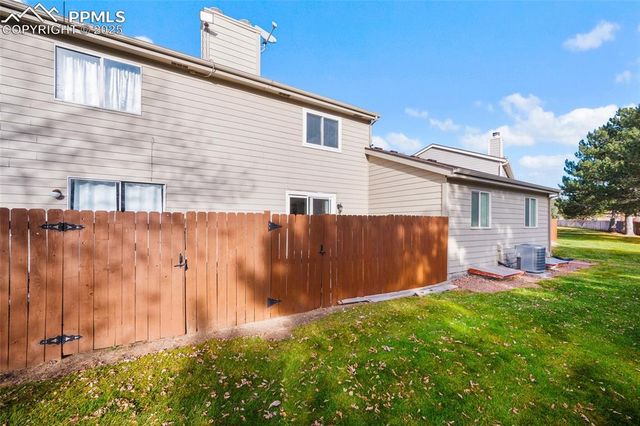 4279 Hunting Meadows Circle 5, Colorado Springs, CO 80916