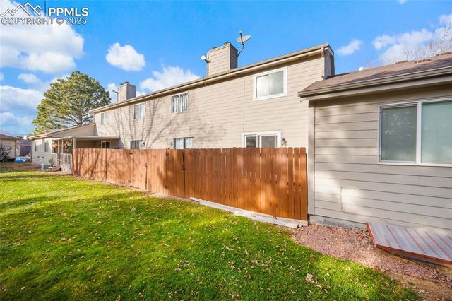 4279 Hunting Meadows Circle 5, Colorado Springs, CO 80916