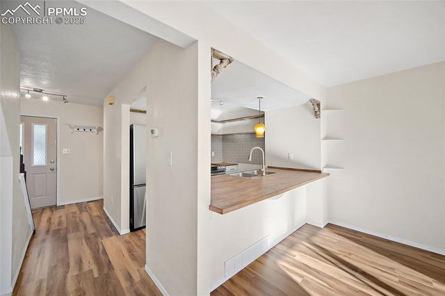 4279 Hunting Meadows Circle 5, Colorado Springs, CO 80916