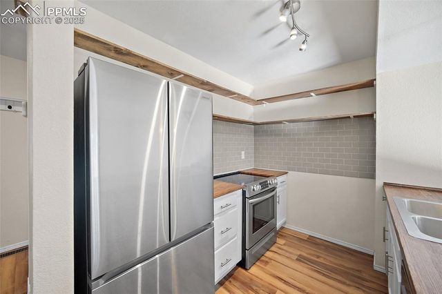 4279 Hunting Meadows Circle 5, Colorado Springs, CO 80916