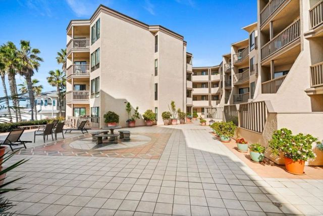 4465 Ocean Boulevard 4, Pacific Beach (san Diego), CA 92109