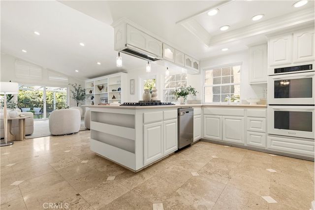 18 Eden, Irvine, CA 92620