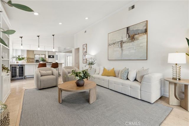 18 Eden, Irvine, CA 92620