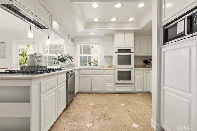 18 Eden, Irvine, CA 92620