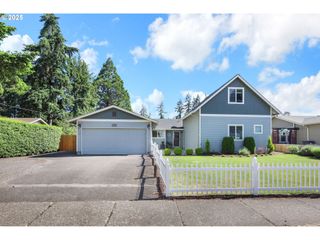1364 GOODPASTURE ISLAND Rd, Eugene, OR 97401