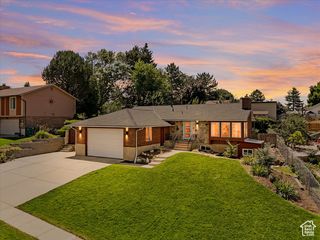 1639 HEATHER DR, Layton, UT 84040