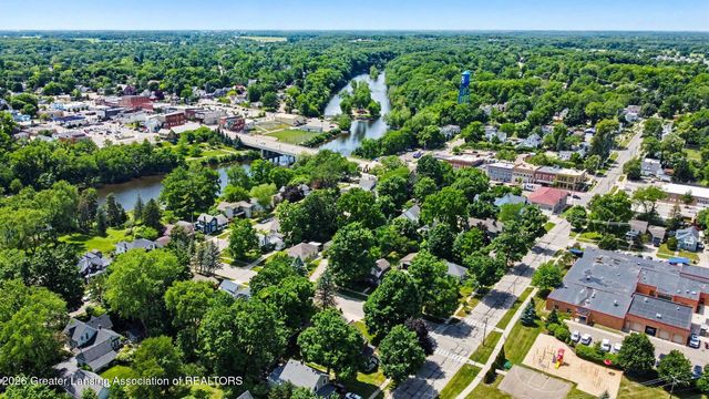 215 Torrey Street, Grand Ledge, MI 48837