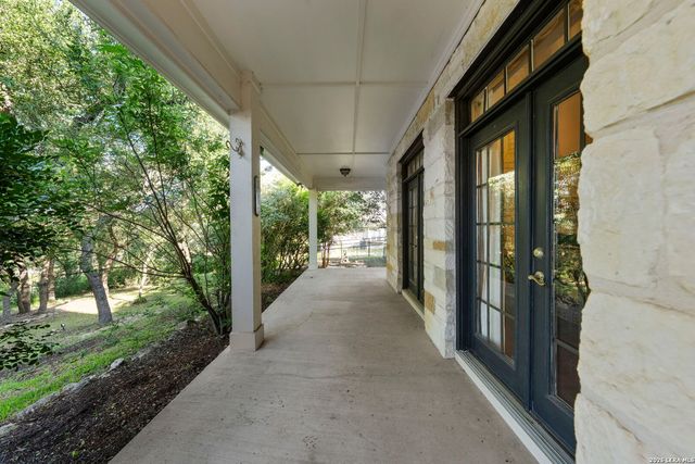 211 BENTWOOD DR, Spring Branch, TX 78070