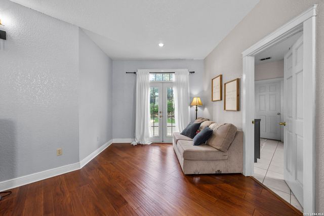 211 BENTWOOD DR, Spring Branch, TX 78070