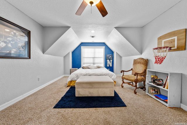 211 BENTWOOD DR, Spring Branch, TX 78070