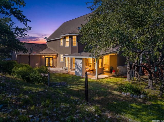 211 BENTWOOD DR, Spring Branch, TX 78070