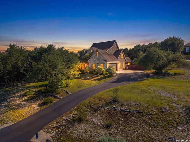 211 BENTWOOD DR, Spring Branch, TX 78070