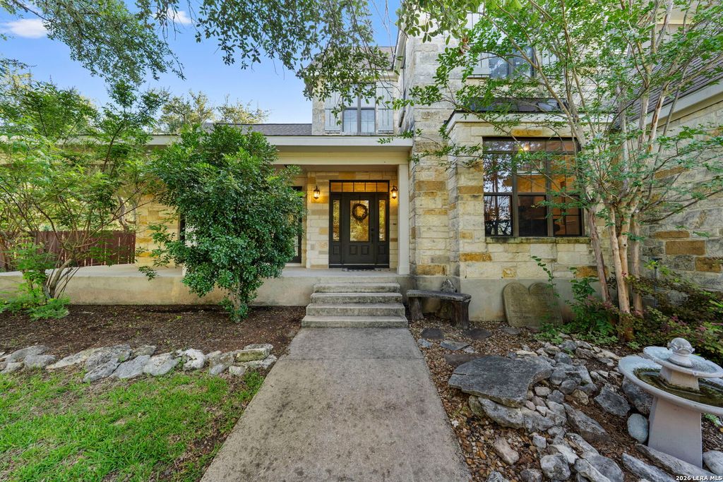 211 BENTWOOD DR, Spring Branch, TX 78070