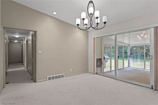 24800 Shaker Boulevard, Beachwood, OH 44122