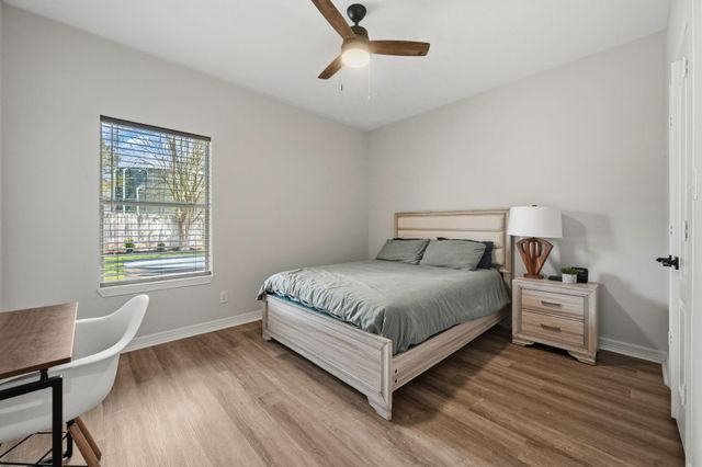 3206 Pine Chase Drive, Montgomery, TX 77356