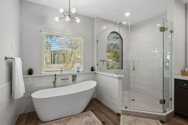 3206 Pine Chase Drive, Montgomery, TX 77356