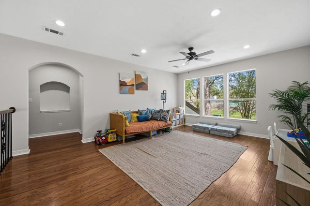 3206 Pine Chase Drive, Montgomery, TX 77356