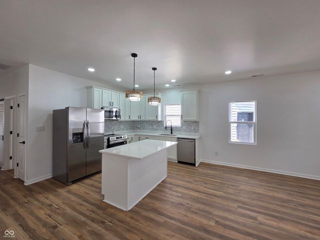 910 Marion Avenue, Indianapolis, IN 46221