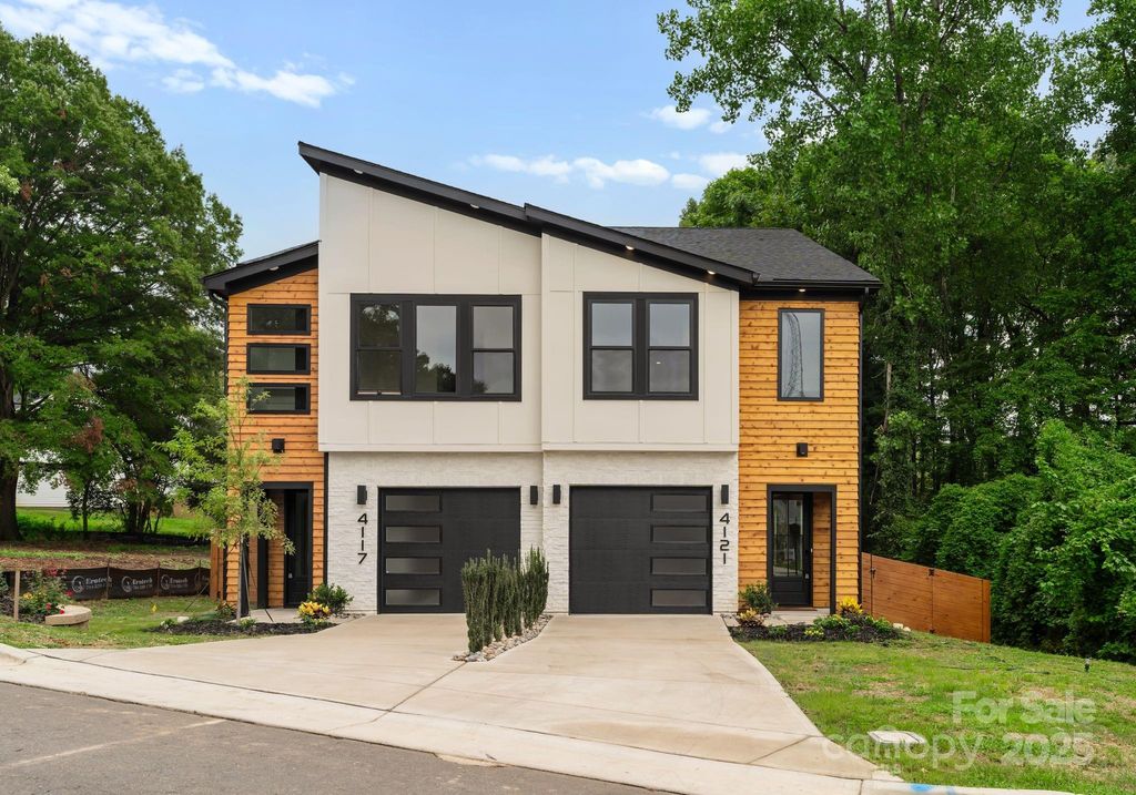 4121 Sarah Drive, Charlotte, NC 28217