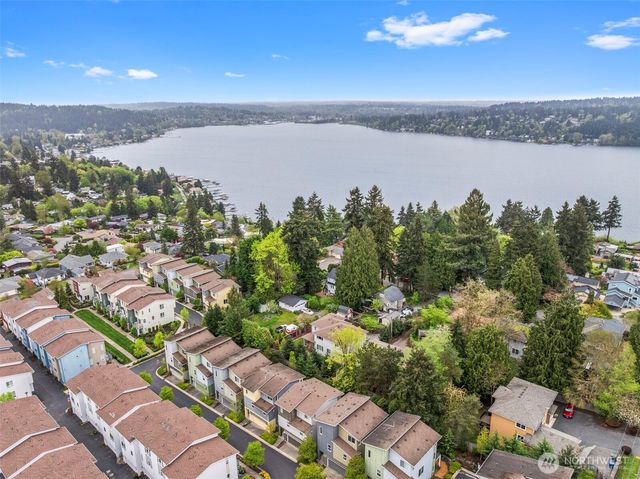 14590 36th Avenue NE, Lake Forest Park, WA 98155