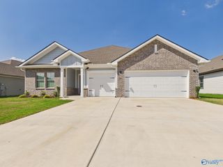315 Susan Lynn Drive, Meridianville, AL 35759