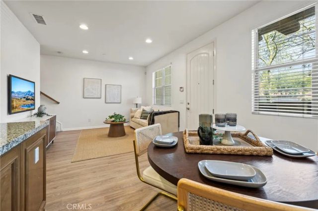 922 E Baseline Road, Claremont, CA 91711