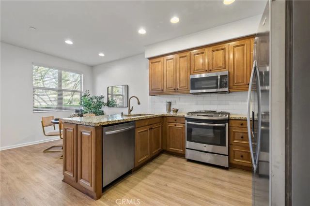 922 E Baseline Road, Claremont, CA 91711