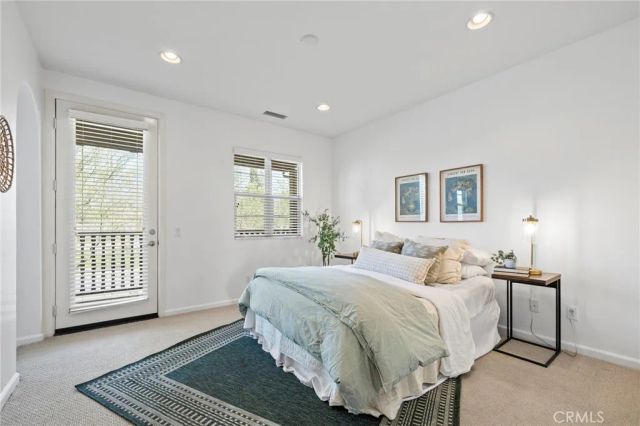 922 E Baseline Road, Claremont, CA 91711