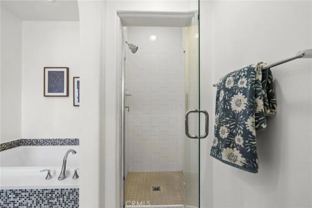 922 E Baseline Road, Claremont, CA 91711