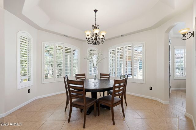 7917 E CAVE CREEK Road, Carefree, AZ 85377