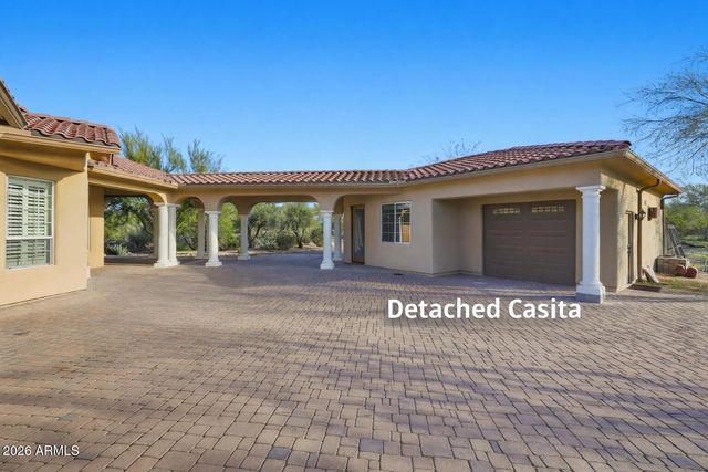 7917 E CAVE CREEK Road, Carefree, AZ 85377