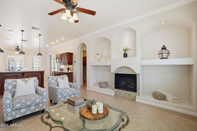 7917 E CAVE CREEK Road, Carefree, AZ 85377