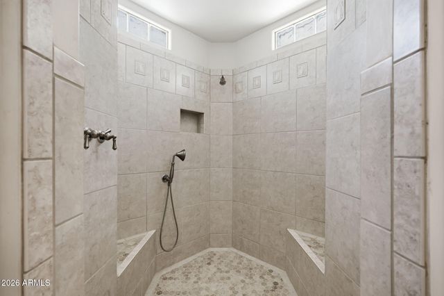 7917 E CAVE CREEK Road, Carefree, AZ 85377