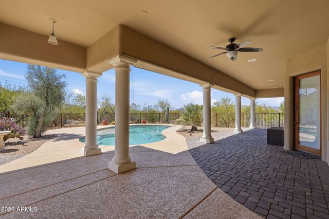 7917 E CAVE CREEK Road, Carefree, AZ 85377