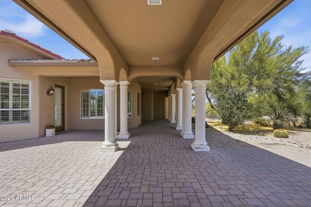 7917 E CAVE CREEK Road, Carefree, AZ 85377
