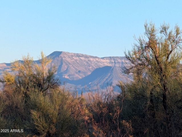 7917 E CAVE CREEK Road, Carefree, AZ 85377