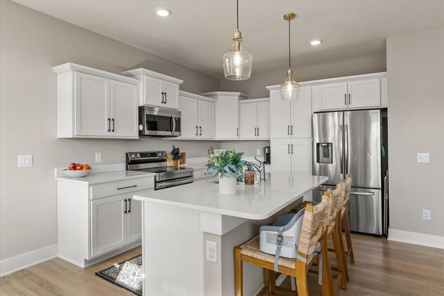 2640 SE Bluestem Drive, Waukee, IA 50263