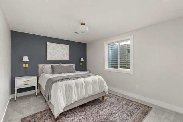 2640 SE Bluestem Drive, Waukee, IA 50263