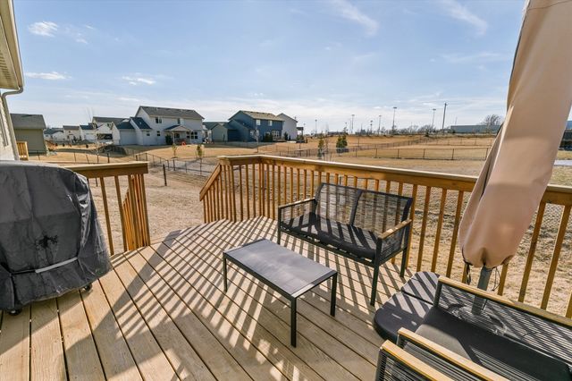 2640 SE Bluestem Drive, Waukee, IA 50263