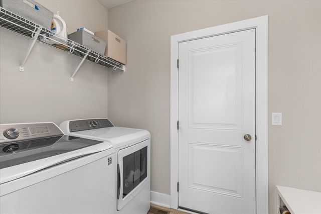 2640 SE Bluestem Drive, Waukee, IA 50263