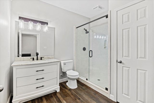 303 NE Hollywood Boulevard, Fort Walton Beach, FL 32548