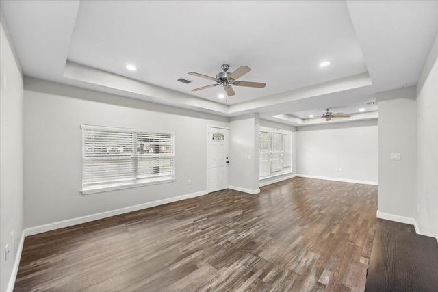 303 NE Hollywood Boulevard, Fort Walton Beach, FL 32548