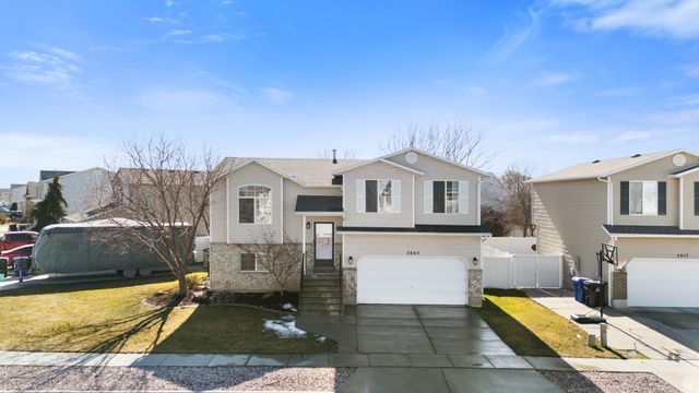 2803 W 2025 S, Syracuse, UT 84075
